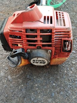 Prodám křovinořez STIHL 88 - 3