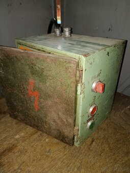 Ovládací elekt.skriňka - 3