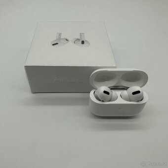 Apple AirPods Pro 2 - 3