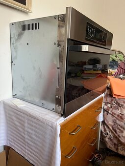 Parní trouba MIELE DG5061 vestavná - 3