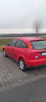 Ford focus 1.4i 55kw - 3