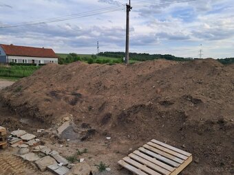 Zemina, hlína, zásypová půda za odvoz - 3
