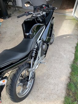 Kawasaki ER 6F - 3