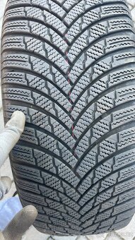 Prodám 4 x zimní PNEU FIRESTONE 235/55 R19. - 3