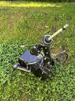 Hydraulické servorizeni na tz4 k14 , mt8 - 3