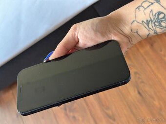 iPhone 12 Black 128GB 100%Baterie - 3