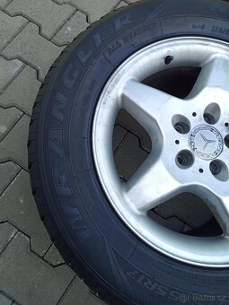 Sada 4 pneu na originál Alu kolech R17 na Mercedes Benz ML - 3