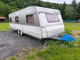 Chata na kolech - dvouosý karavan Dethleffs - 3