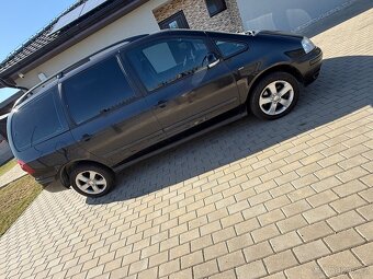 Volkswagen Sharan , 1.9 tdi , 85 kW, r.v.2009 , 7 míst, Rozv - 3