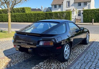 Porsche 928 5.0 S3 V8 – rok 1986 - 3
