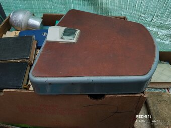 Stará kovová osobní váha - 3