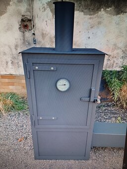 Zahradní udírna - 3