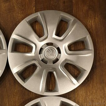 Prodám kryty kol Škoda r16 B2802 - 3