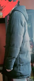 zimní pánský kabát vel. M - 3