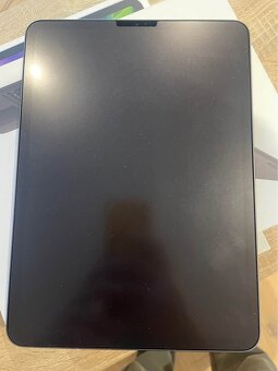 iPad Pro 11” + Magic Keyboard - 3