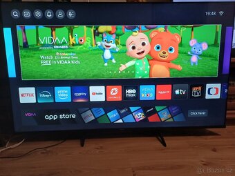 QLED 4K Smart TV Hisense 65E7HQ-úhlopříčka 165cm - 3