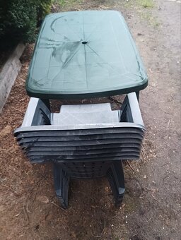 Zahradní stůl a židle - 3