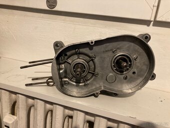 Polomotor babetta 210 - 3