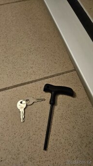 Thule příčníky Wingbar Edge - 3