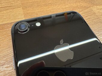 iPhone 7 Jet Black 128GB nový - 3