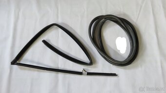 Škoda Superb 1 kapota - 3