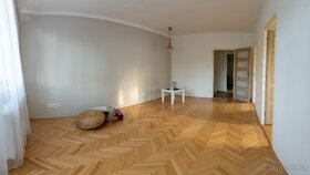 Prodej bytu 3+1 72 m² Kladno, Bulharská - 3