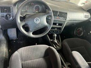 Volkswagen Golf IV 1.6 benzin - 3