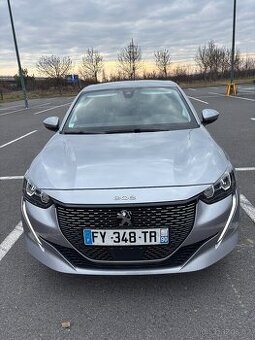Peugeot 208 e - 3