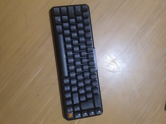 Různé klávesnice na díly Corsair, Logitech - 3
