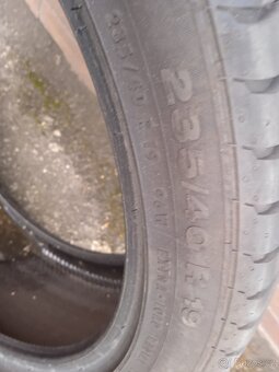 1kus letní pneu rozměr 235/40/19 značka Continental - 3