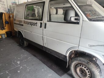T4 transportér 2.5tdi acv na dily - 3