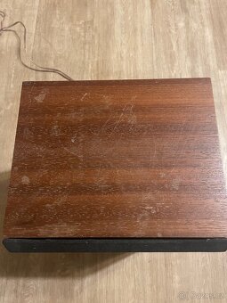 Repro Tesla - 3