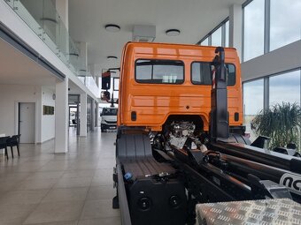 NOVÝ MERCEDES ATEGO NOSIČ KONTEJNERU 10T - 3
