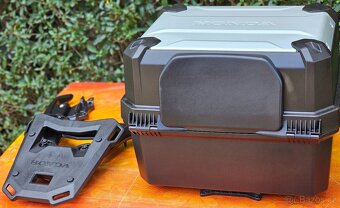 Honda NX 500 Top case kit - 3