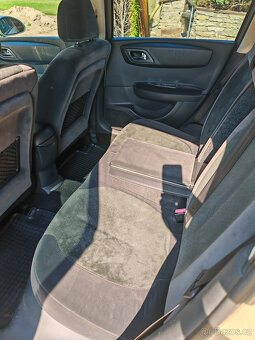 Citroen C4 1.6 16V 80KW benzín - 3