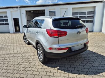 Kia Sportage 1,6 GDi 4x2 Active (2015) - 3