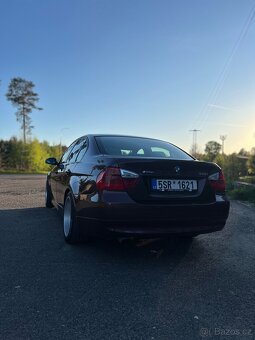 Prodám bmw e90 318i - 3