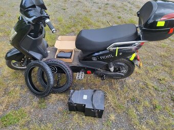 Elektro skútr RacceWay E-Fichtl - 3