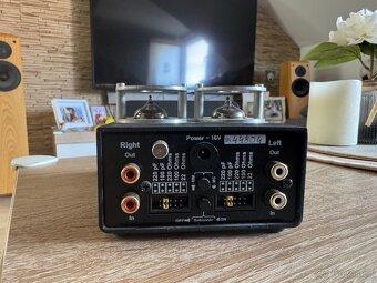 Gramofonovy lampovy predzesilovac Pro-ject - 3