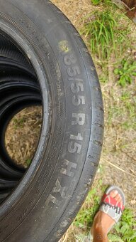 185/55R15 - 3