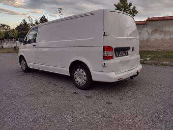 Volkswagen Transporter T5.1 2.0TDI - 3