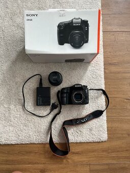 Sony Alpha 68 mit Kit-Objektiv - 3
