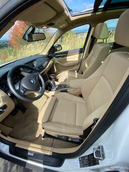 BMW X1 stav nového vozu, najeto jen 25 000km - 3