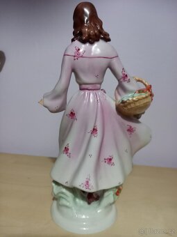 Soska Royal dux Kvetinarky ruzove - 3