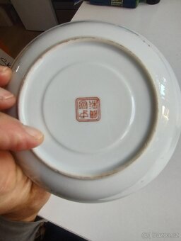 Prodám hrneček s podšálkem - 3