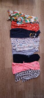 Oblečení vel. 2-4 - 3