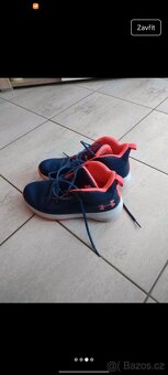 Sálové sportovní boty - Under Armour- vel.36 - 3