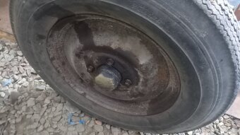 Zetor 25A-přední náprava - 3