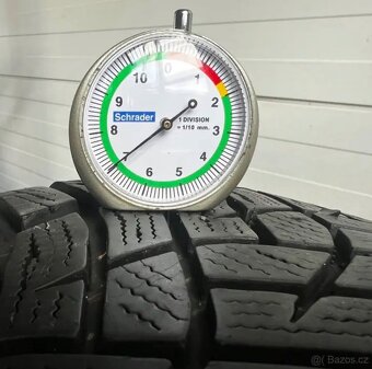 Zimní pneu č.808 - Goodyear - 235 45 18 extra-load - 3