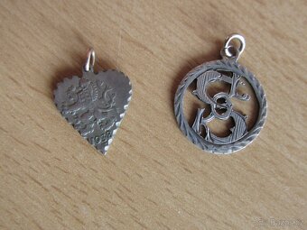 PŘÍVĚSEK SRDÍČKO 1938 - 3